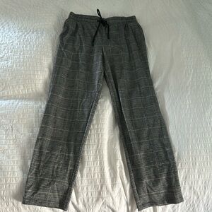 Women’s plaid pant